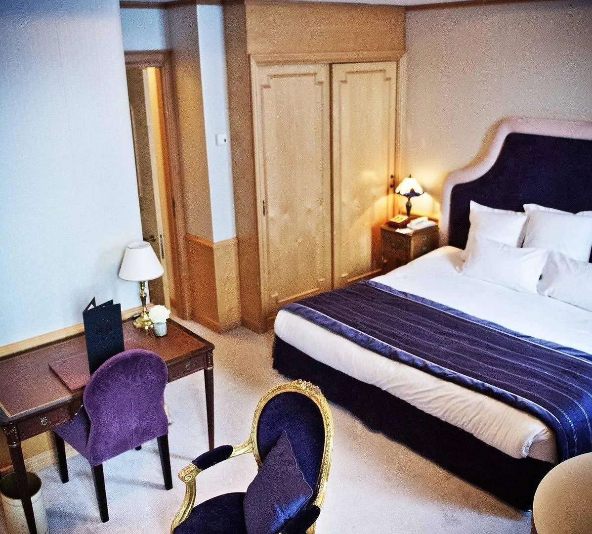 De Vendome Hotel 5*