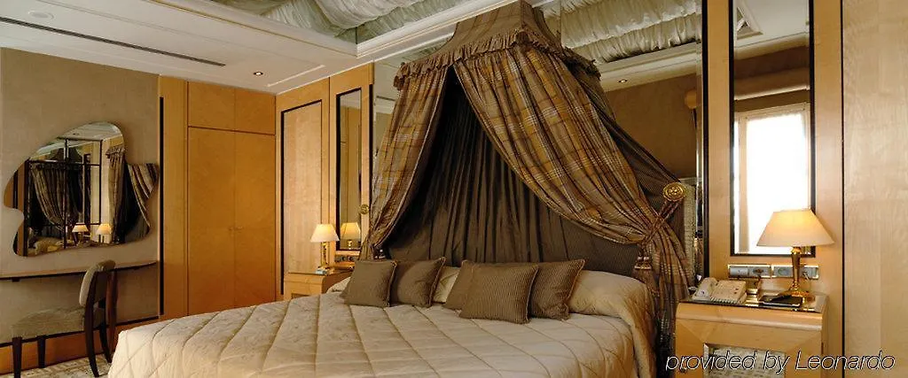 De Vendome 5*