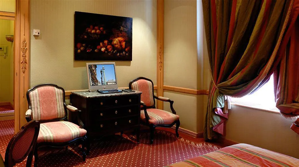 De Vendome Hotel 5*